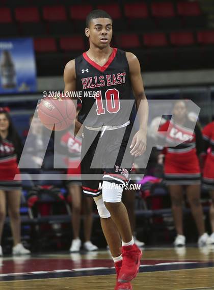 Thumbnail 1 in Half Hollow Hills East vs. Liverpool (NYSPHSAA Class AA Final) photogallery.