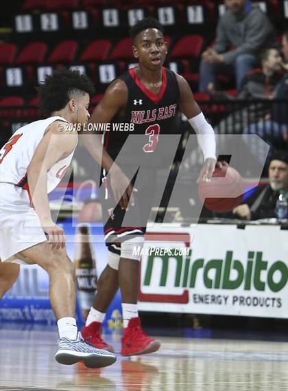 Thumbnail 2 in Half Hollow Hills East vs. Liverpool (NYSPHSAA Class AA Final) photogallery.