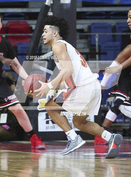 Thumbnail 2 in Half Hollow Hills East vs. Liverpool (NYSPHSAA Class AA Final) photogallery.