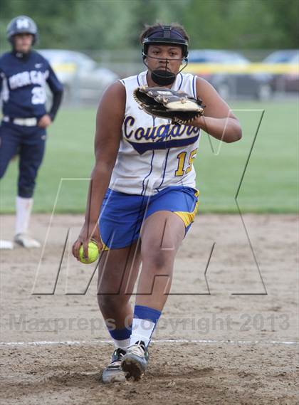 Thumbnail 3 in Morgan @ Haddam-Killingworth (Shoreline Conference Final) photogallery.