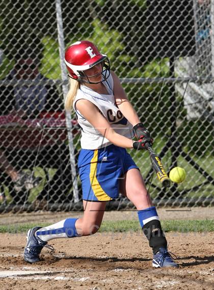 Thumbnail 3 in Morgan @ Haddam-Killingworth (Shoreline Conference Final) photogallery.