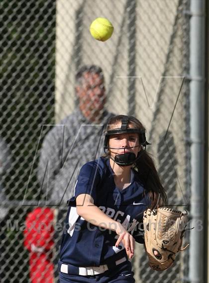 Thumbnail 2 in Morgan @ Haddam-Killingworth (Shoreline Conference Final) photogallery.