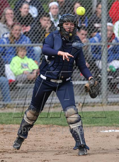 Thumbnail 1 in Morgan @ Haddam-Killingworth (Shoreline Conference Final) photogallery.