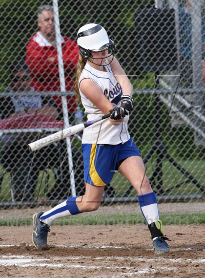 Thumbnail 3 in Morgan @ Haddam-Killingworth (Shoreline Conference Final) photogallery.