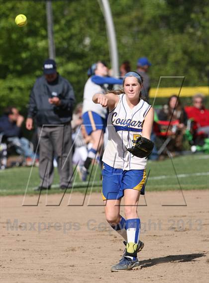 Thumbnail 3 in Morgan @ Haddam-Killingworth (Shoreline Conference Final) photogallery.