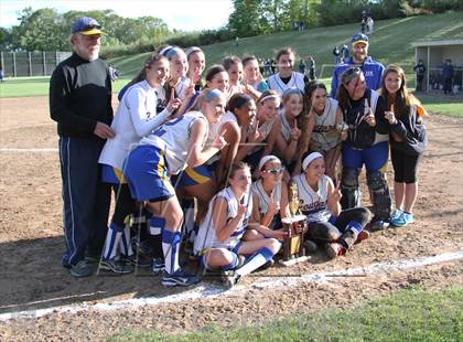 Thumbnail 3 in Morgan @ Haddam-Killingworth (Shoreline Conference Final) photogallery.