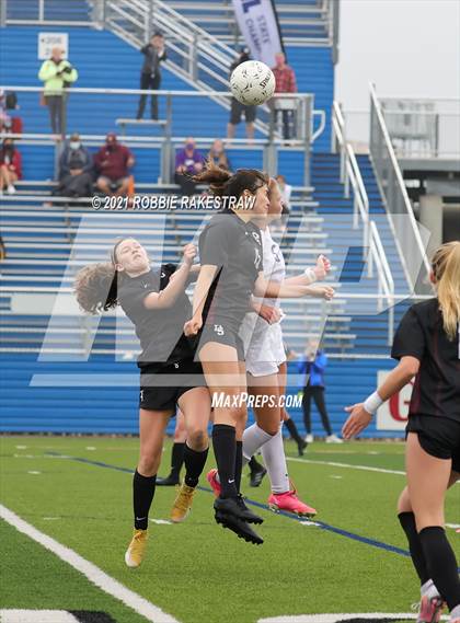 Thumbnail 1 in Dripping Springs vs. Wakeland (UIL 5A Final) photogallery.
