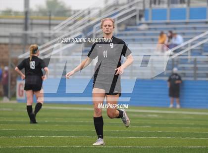 Thumbnail 1 in Dripping Springs vs. Wakeland (UIL 5A Final) photogallery.