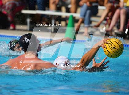 Thumbnail 3 in Mira Costa vs. Ocean View (America's Finest City Tournament) photogallery.