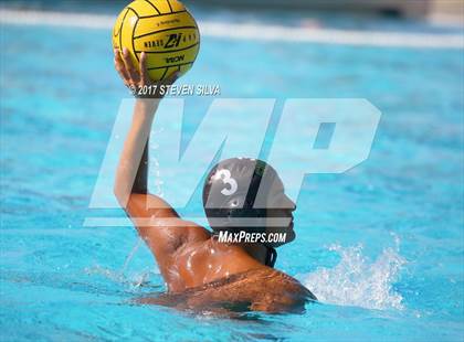 Thumbnail 2 in Mira Costa vs. Ocean View (America's Finest City Tournament) photogallery.