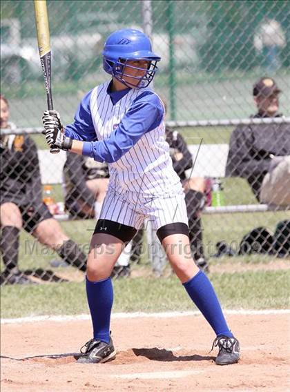 Thumbnail 2 in Southwestern vs JFK (Section 6 Class B Prequarterfinal) photogallery.