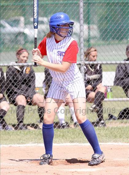 Thumbnail 1 in Southwestern vs JFK (Section 6 Class B Prequarterfinal) photogallery.
