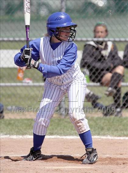 Thumbnail 1 in Southwestern vs JFK (Section 6 Class B Prequarterfinal) photogallery.
