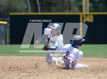 Thumbnail 2 in Grandview vs. Cherry Creek (CHSAA 5A Semi-Final) photogallery.