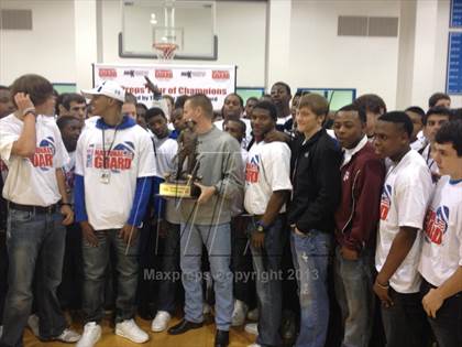Thumbnail 2 in Navasota TOC Ceremony photogallery.