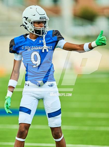 Thumbnail 3 in Atascocita vs King (A Team) photogallery.