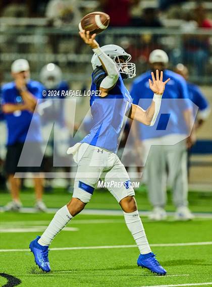 Thumbnail 1 in Atascocita vs King (A Team) photogallery.