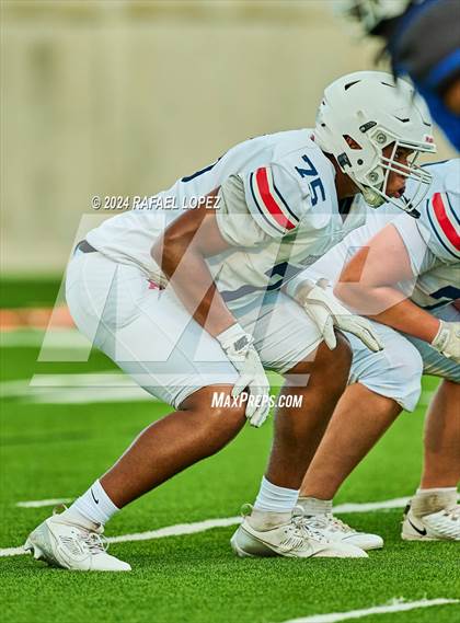 Thumbnail 3 in Atascocita vs King (A Team) photogallery.