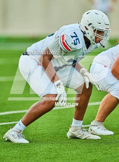 Thumbnail 2 in Atascocita vs King (A Team) photogallery.