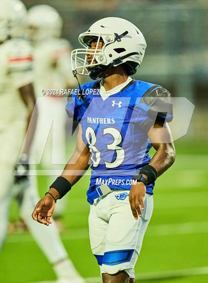 Thumbnail 2 in Atascocita vs King (A Team) photogallery.