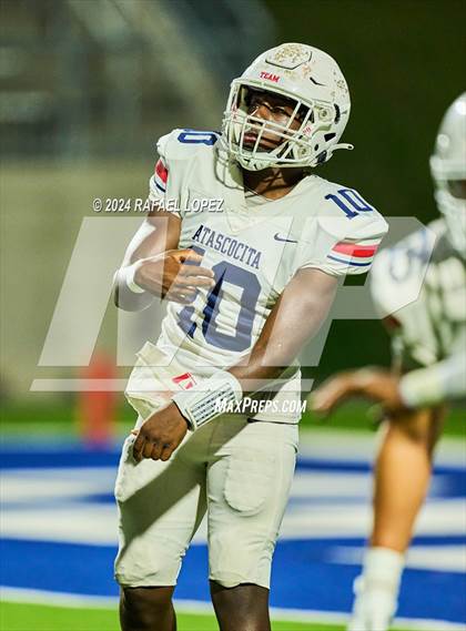 Thumbnail 2 in Atascocita vs King (A Team) photogallery.