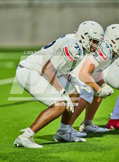 Thumbnail 1 in Atascocita vs King (A Team) photogallery.