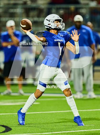 Thumbnail 3 in Atascocita vs King (A Team) photogallery.