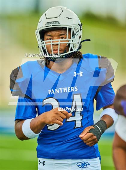 Thumbnail 2 in Atascocita vs King (A Team) photogallery.