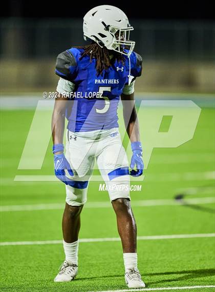 Thumbnail 2 in Atascocita vs King (A Team) photogallery.