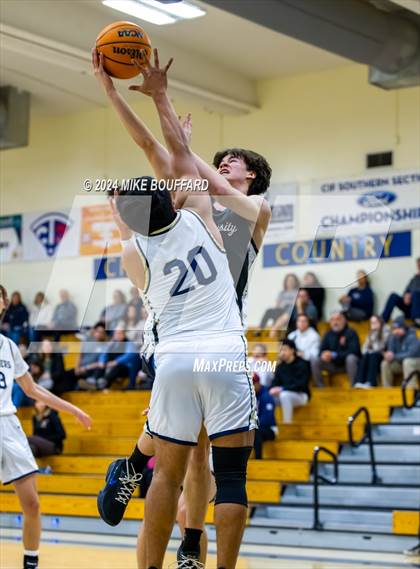 Thumbnail 3 in University Prep vs Dos Pueblos (Santa Barbara Holiday Classic) photogallery.