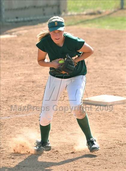Thumbnail 3 in Tustin @ Brea Olinda photogallery.