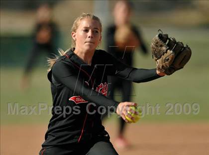 Thumbnail 3 in Tustin @ Brea Olinda photogallery.