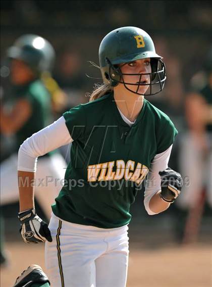 Thumbnail 3 in Tustin @ Brea Olinda photogallery.