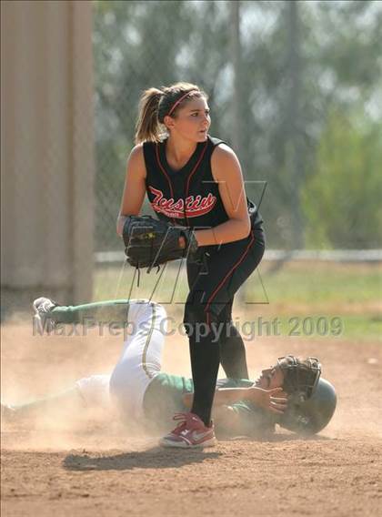 Thumbnail 1 in Tustin @ Brea Olinda photogallery.