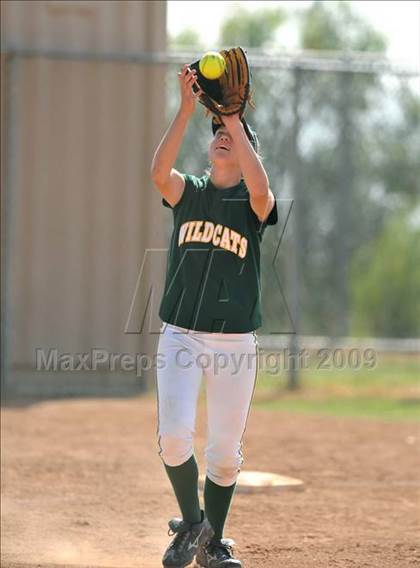 Thumbnail 2 in Tustin @ Brea Olinda photogallery.