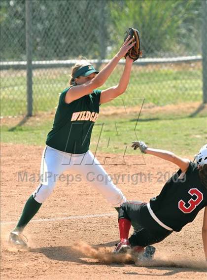 Thumbnail 2 in Tustin @ Brea Olinda photogallery.
