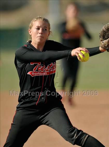 Thumbnail 3 in Tustin @ Brea Olinda photogallery.