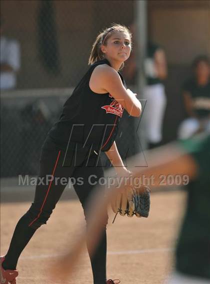 Thumbnail 3 in Tustin @ Brea Olinda photogallery.