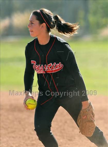 Thumbnail 1 in Tustin @ Brea Olinda photogallery.