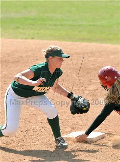 Thumbnail 2 in Tustin @ Brea Olinda photogallery.