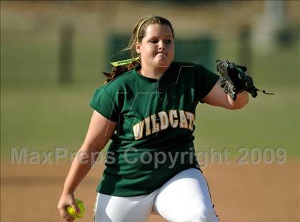 Thumbnail 1 in Tustin @ Brea Olinda photogallery.