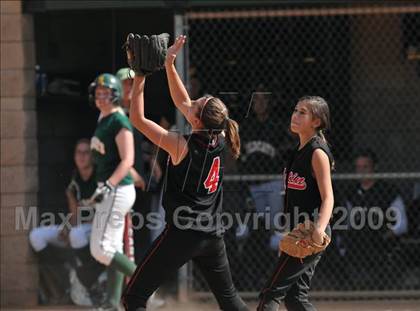 Thumbnail 2 in Tustin @ Brea Olinda photogallery.
