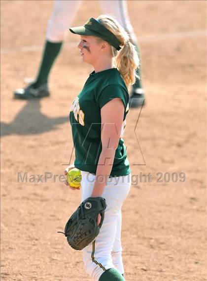 Thumbnail 2 in Tustin @ Brea Olinda photogallery.