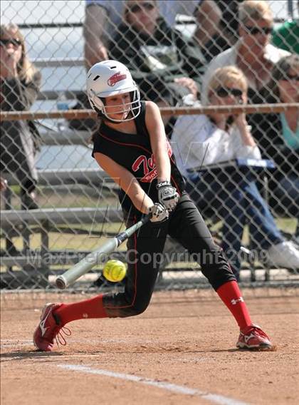 Thumbnail 3 in Tustin @ Brea Olinda photogallery.