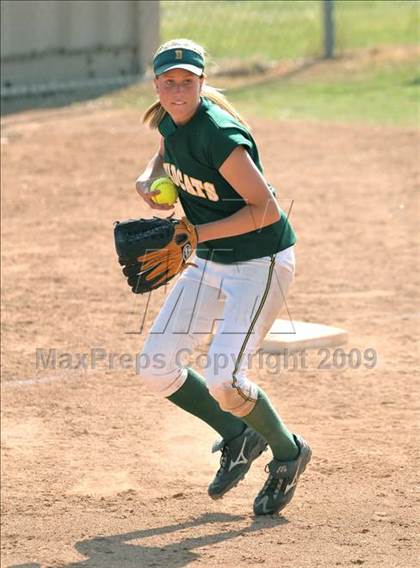 Thumbnail 2 in Tustin @ Brea Olinda photogallery.