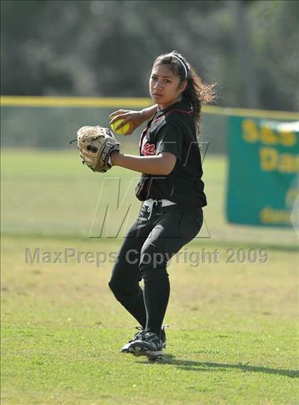Thumbnail 1 in Tustin @ Brea Olinda photogallery.