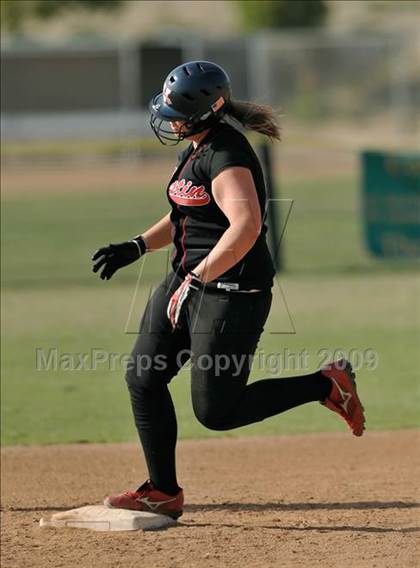 Thumbnail 2 in Tustin @ Brea Olinda photogallery.
