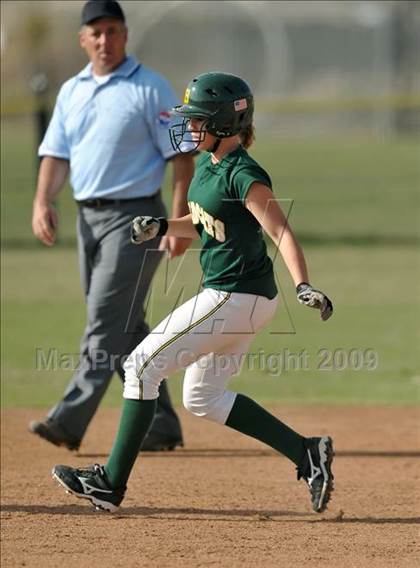 Thumbnail 1 in Tustin @ Brea Olinda photogallery.