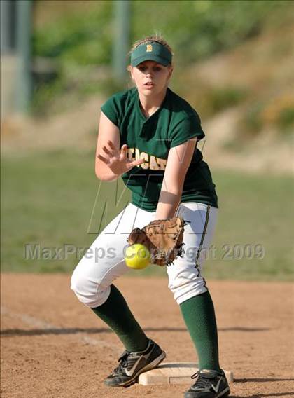Thumbnail 1 in Tustin @ Brea Olinda photogallery.