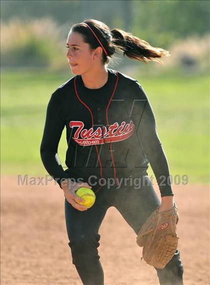 Thumbnail 3 in Tustin @ Brea Olinda photogallery.